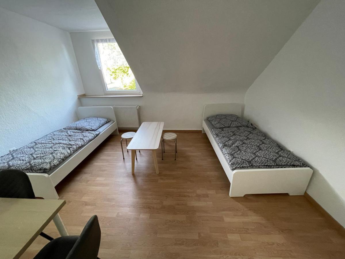 Guenstiges Apartment Gelsenkirchen Schalke 外观 照片