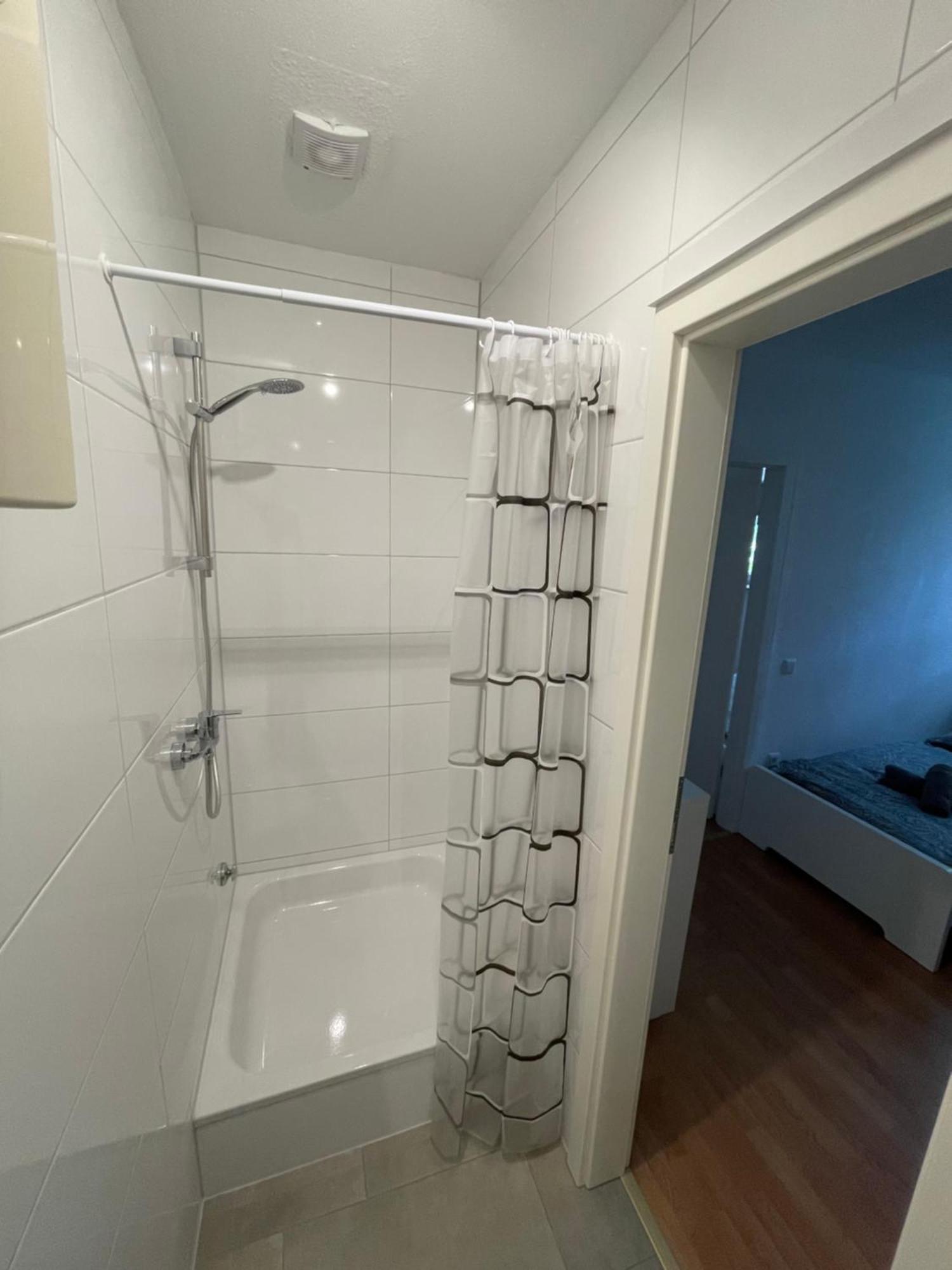 Guenstiges Apartment Gelsenkirchen Schalke 外观 照片